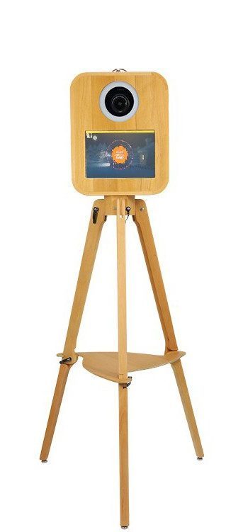 photobooth wooden